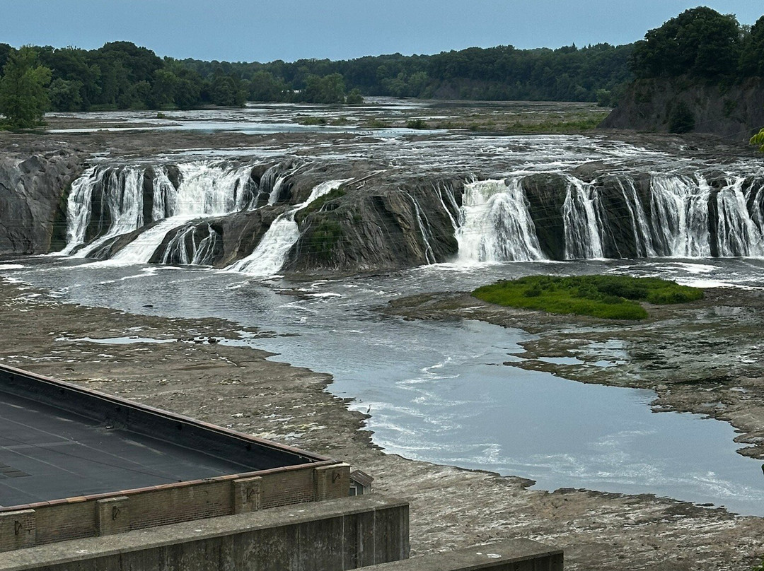 Cohoes Falls, Falls View Park景点图片