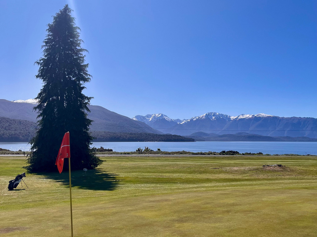 Te Anau Golf Club景点图片
