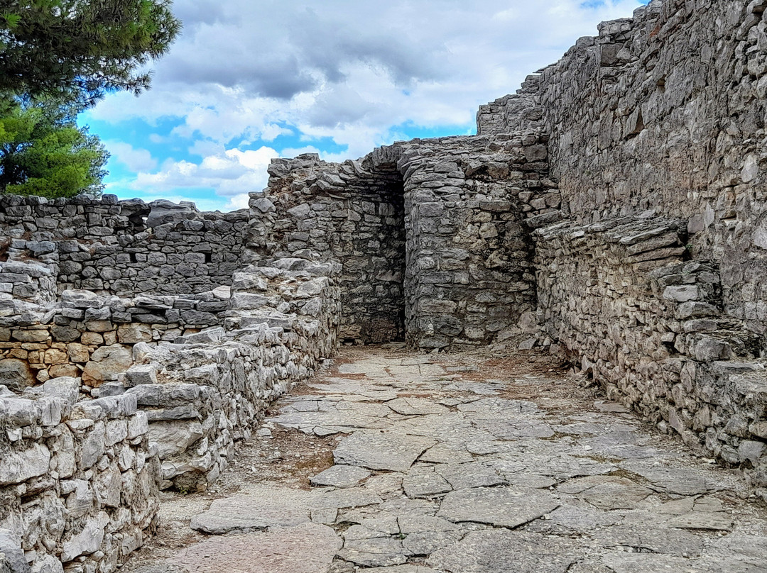 Monastery of 40 Saints-沙兰德必去景点