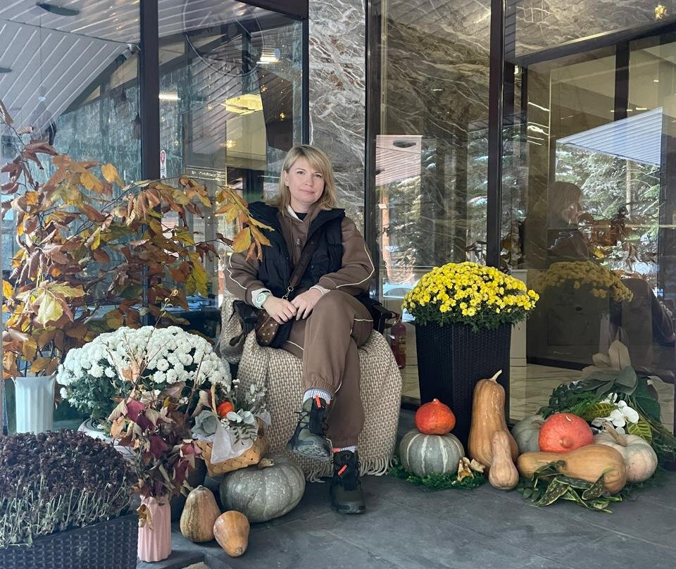 MIRROS Subai Hotel Dombai