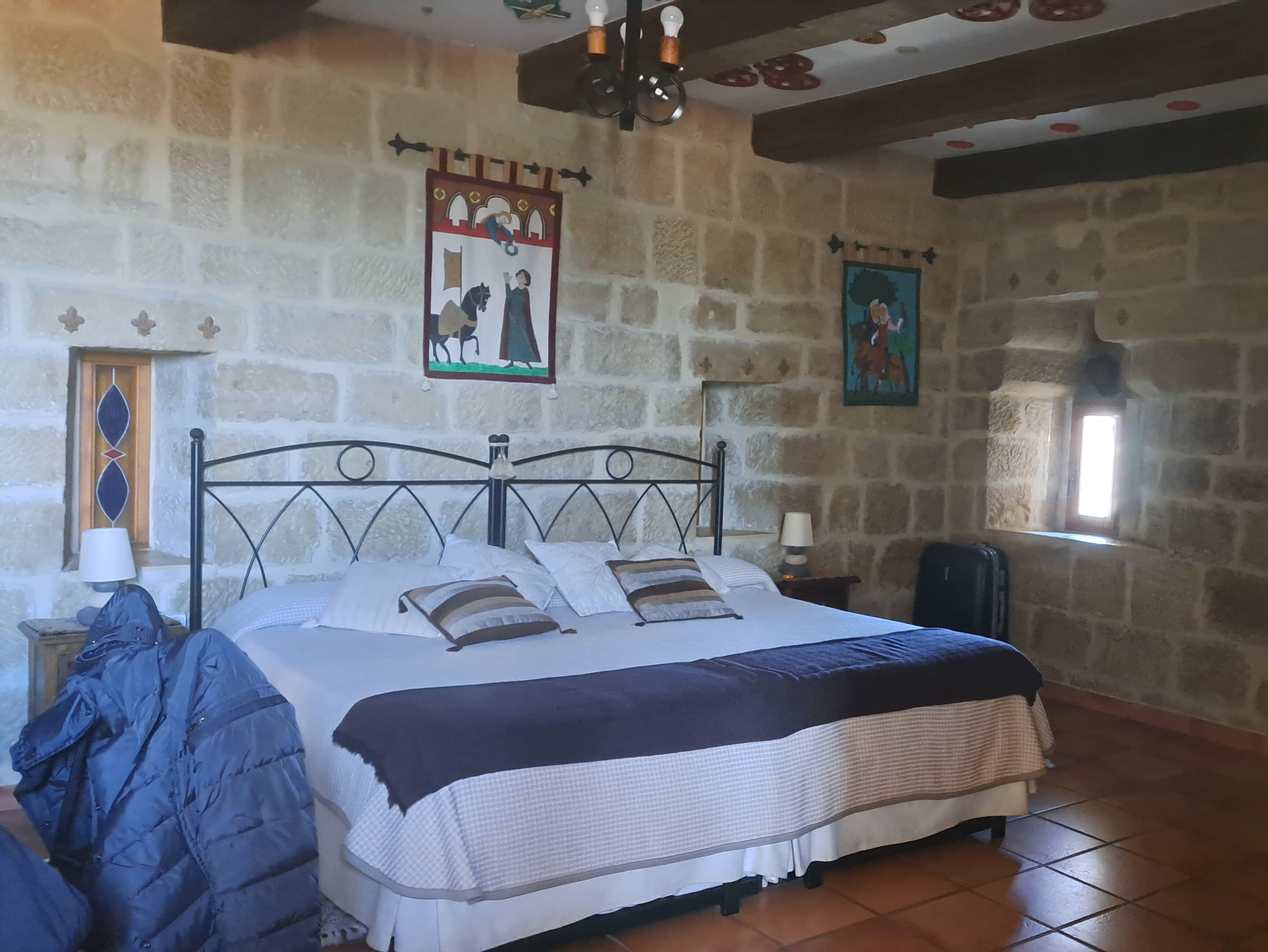 Casa Rural Medieval Torre Fuerte S.XIII-官方