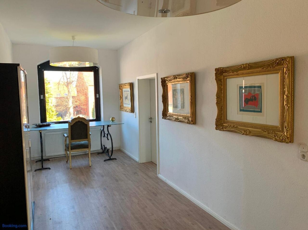 Etage 1 - Ferienwohnung & Pension