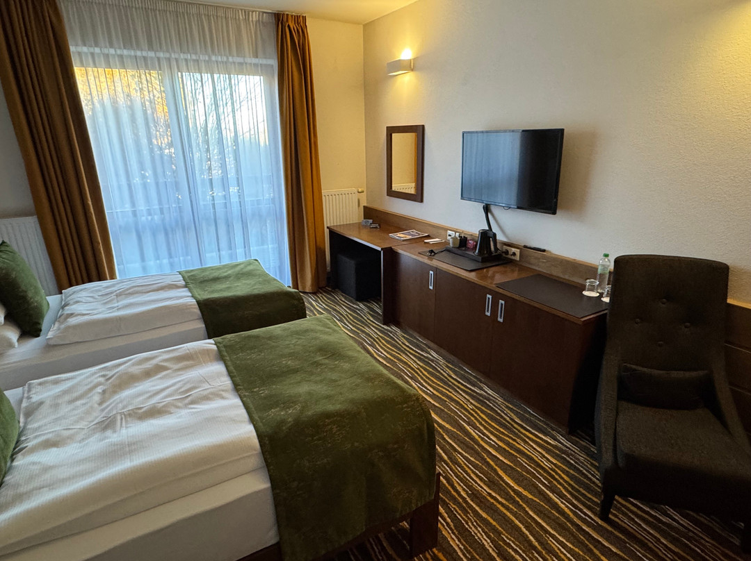Equitana Hotel Resort主图
