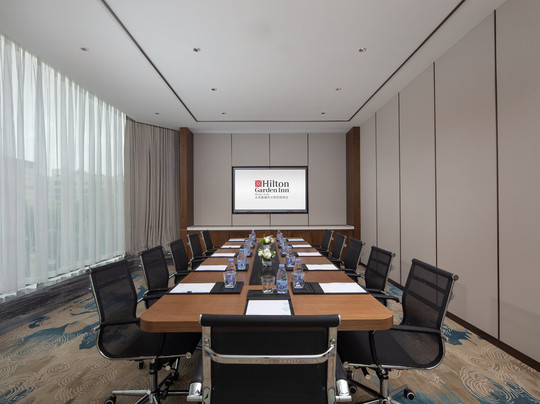 北海嘉福希尔顿花园酒店主图