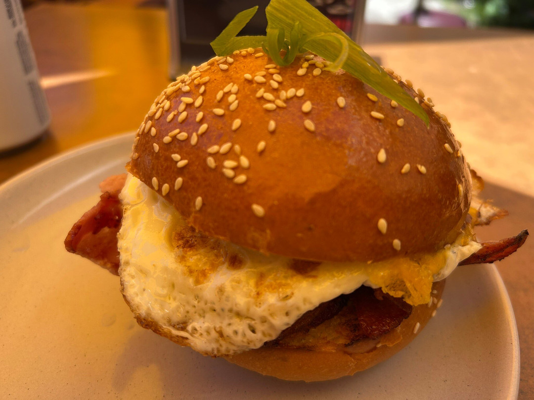 The Yard Music Cafe & Bar