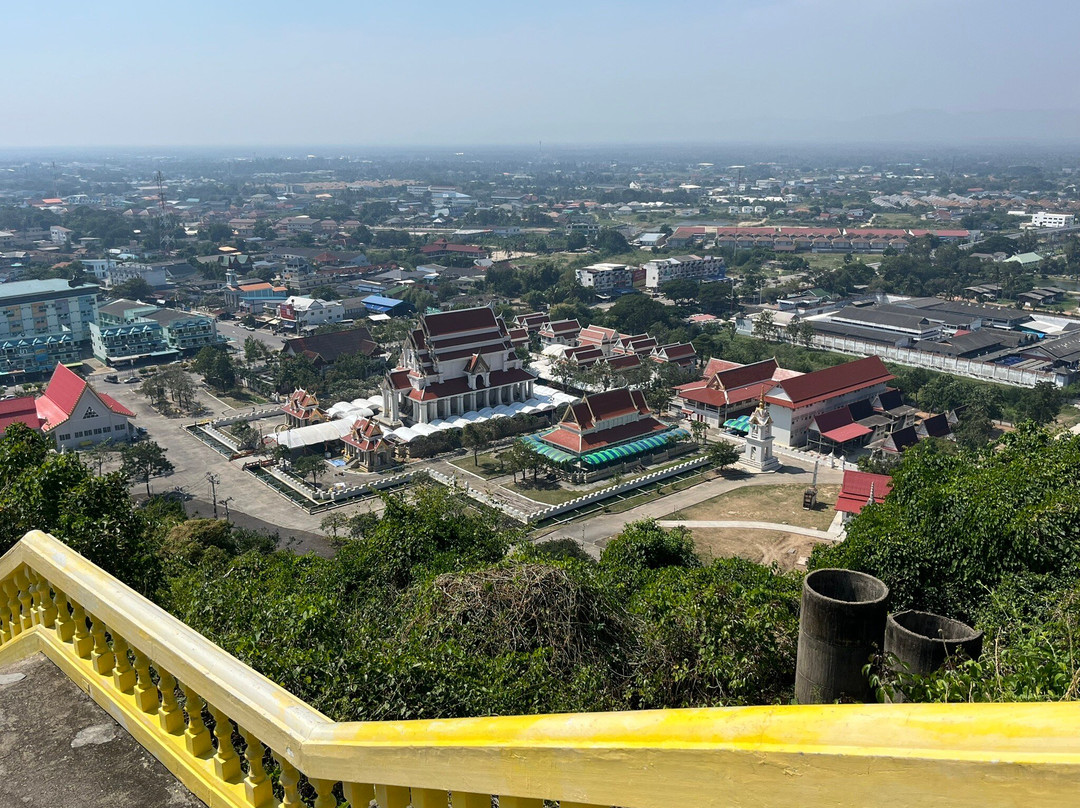 Khao Chong Krachok Temple-班武里必去景点
