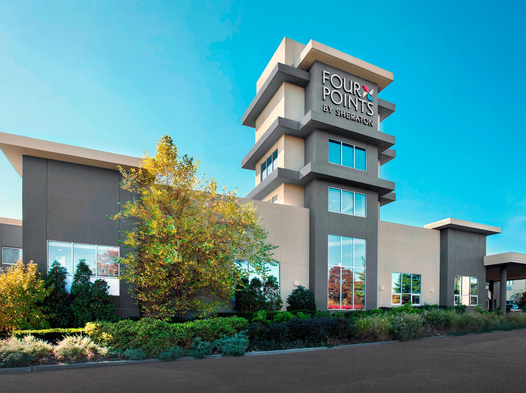 Four Points by Sheraton Melville Long Island主图