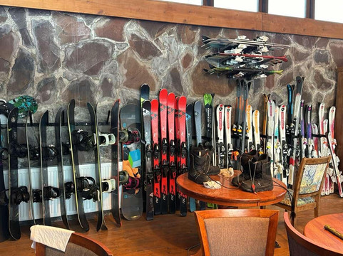 GoodAura Ski Rental-古道里必去景点