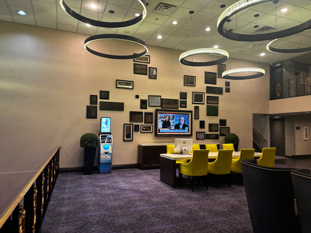 Royal Regency Hotel主图