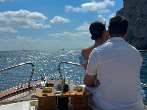 Capri Dream Charter-索伦托必去景点