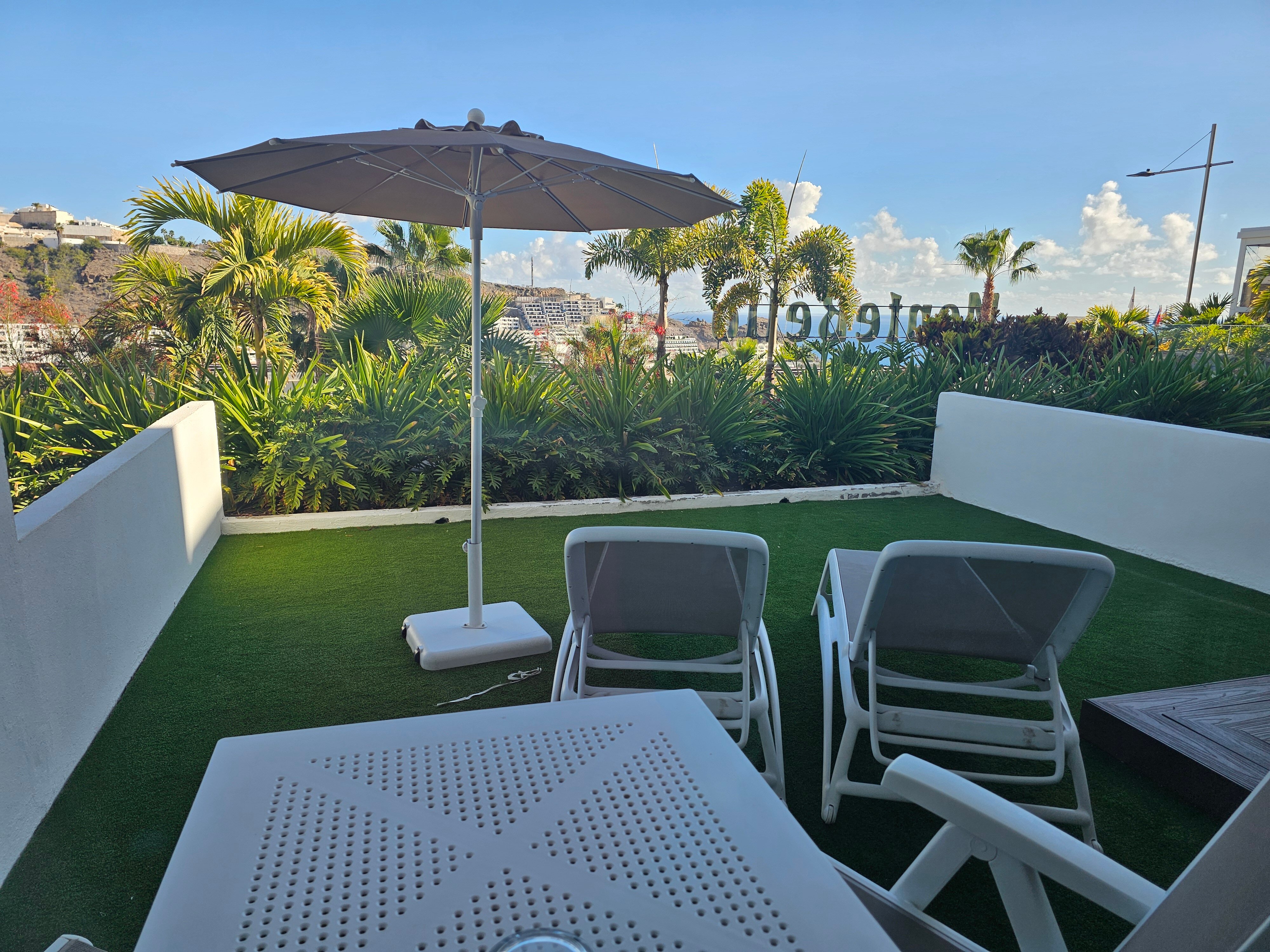 赛尔瓦图哈塔古纳公寓 - 限成人-客卧