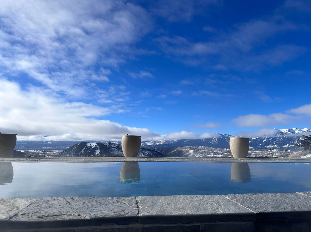 阿曼加尼度假村主图