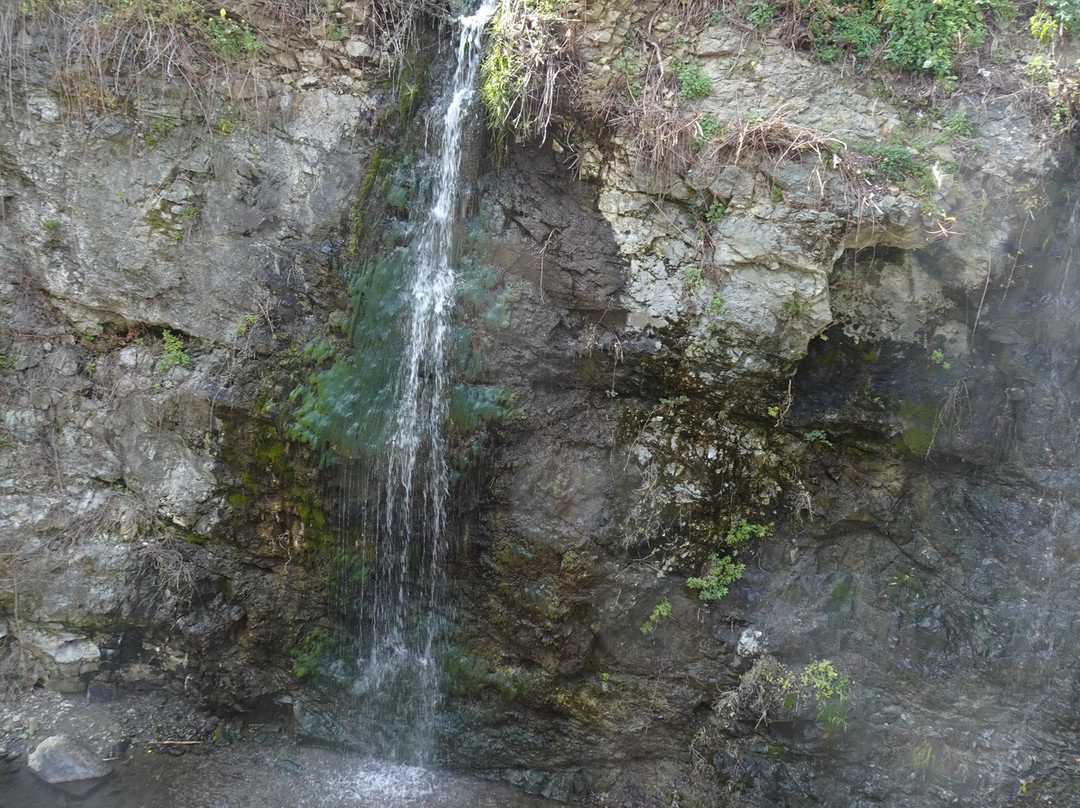 Stone Of The Couple Kakopetria-卡科佩特里亚必去景点