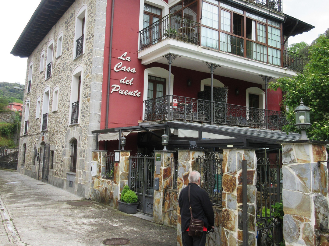 La Casa del Puente主图