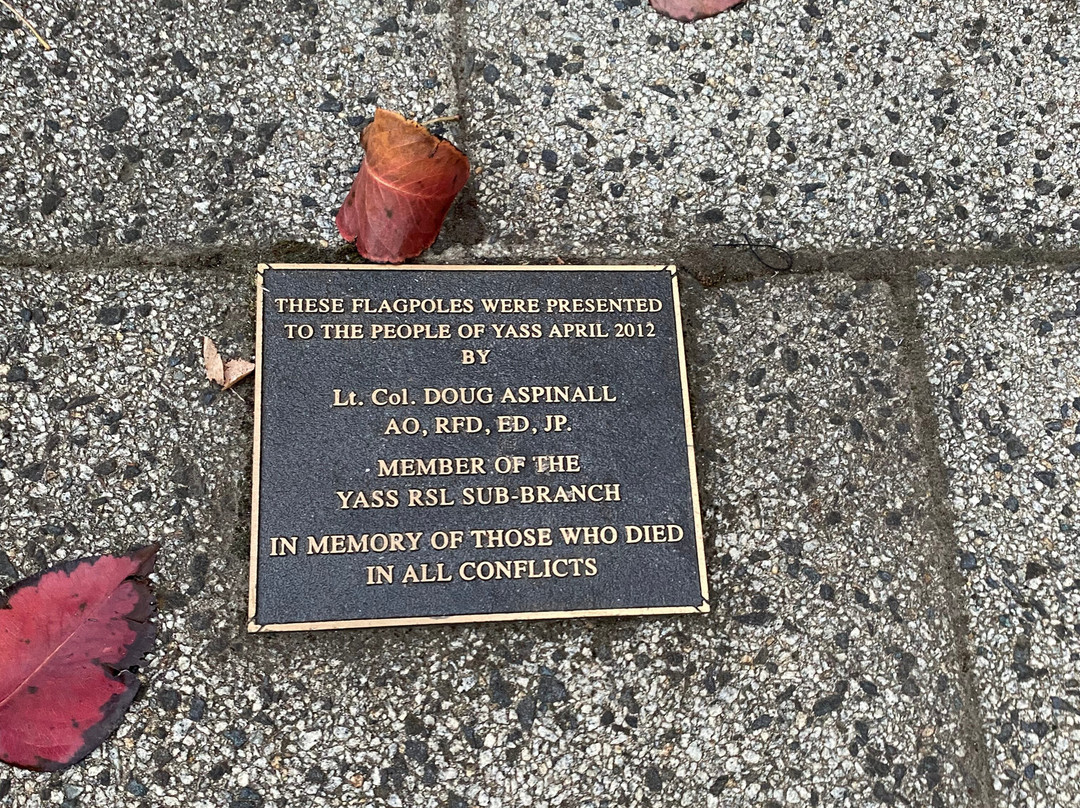 Yass Soldiers' Memorial Hall-亚斯必去景点