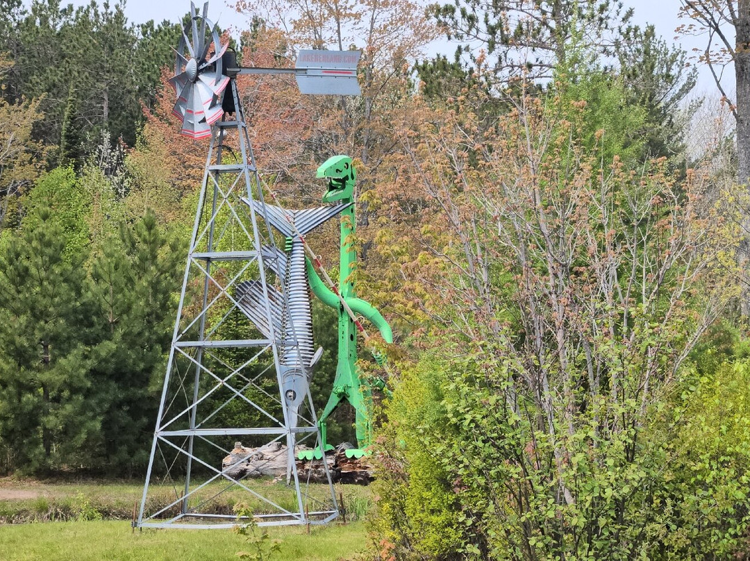 Lakenenland Sculpture Park-Marquette必去景点