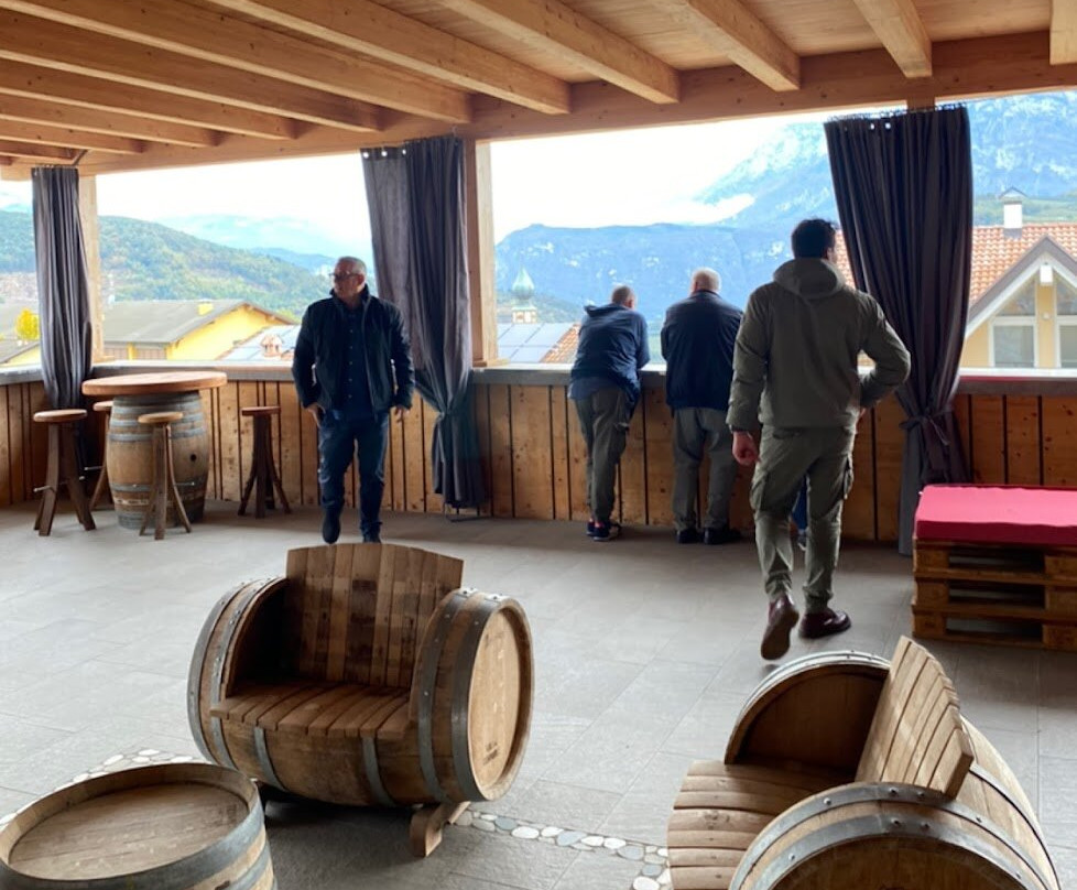 Cantina Villa Corniole-Giovo必去景点