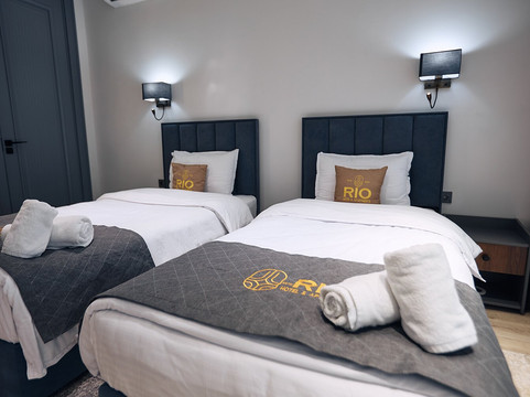 Rio Hotel & Apartments