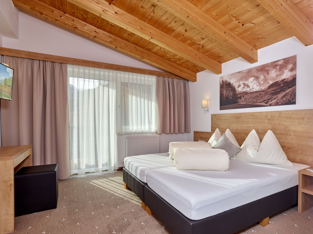 Appartement Gästehaus Bergkristall主图