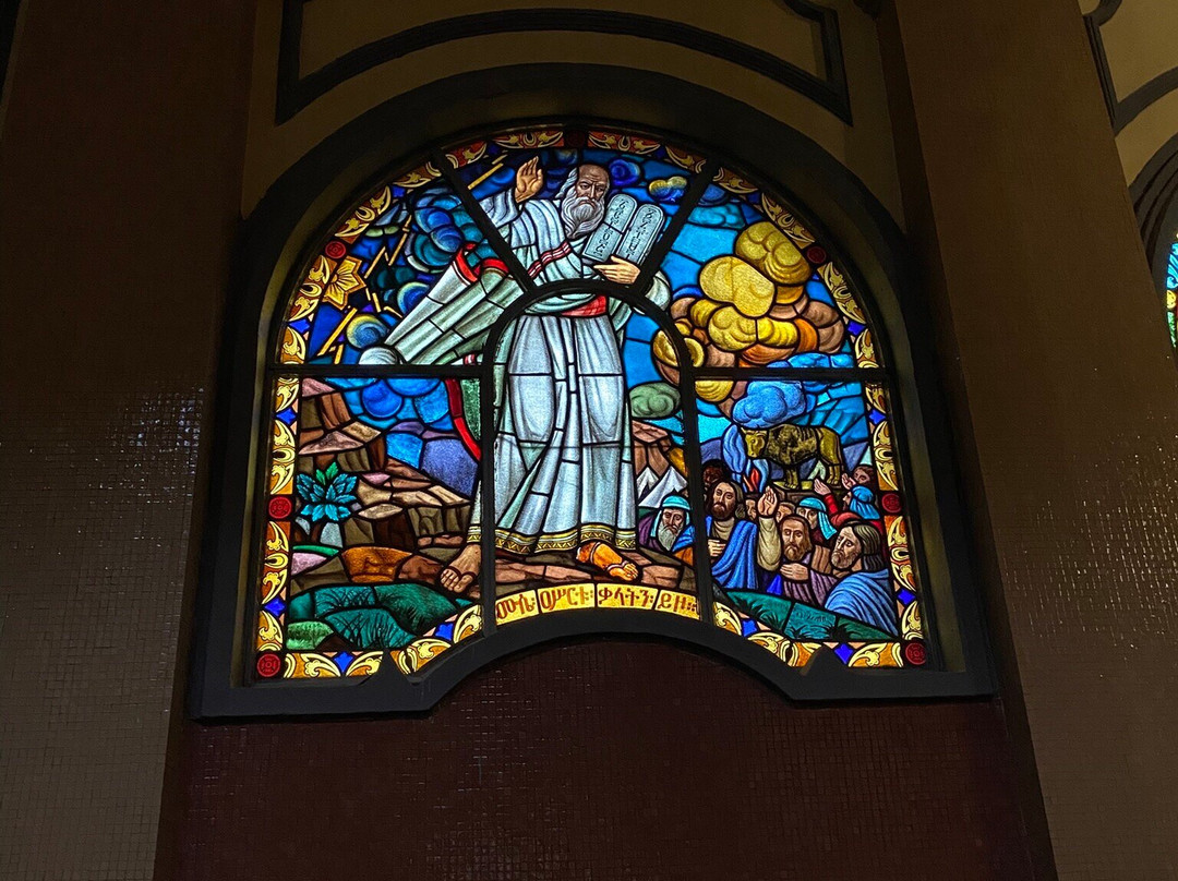 Holy Trinity Cathedral景点图片