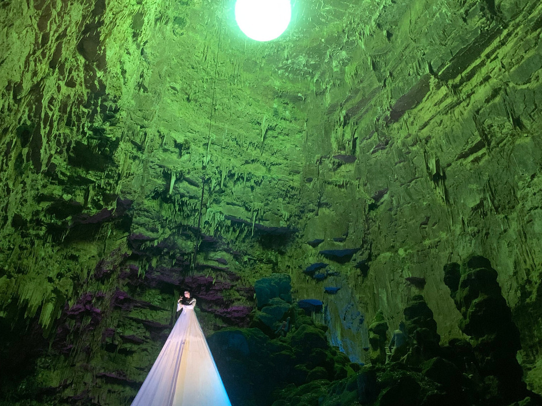 Hell in the Cave-卡斯特拉纳格罗泰必去景点