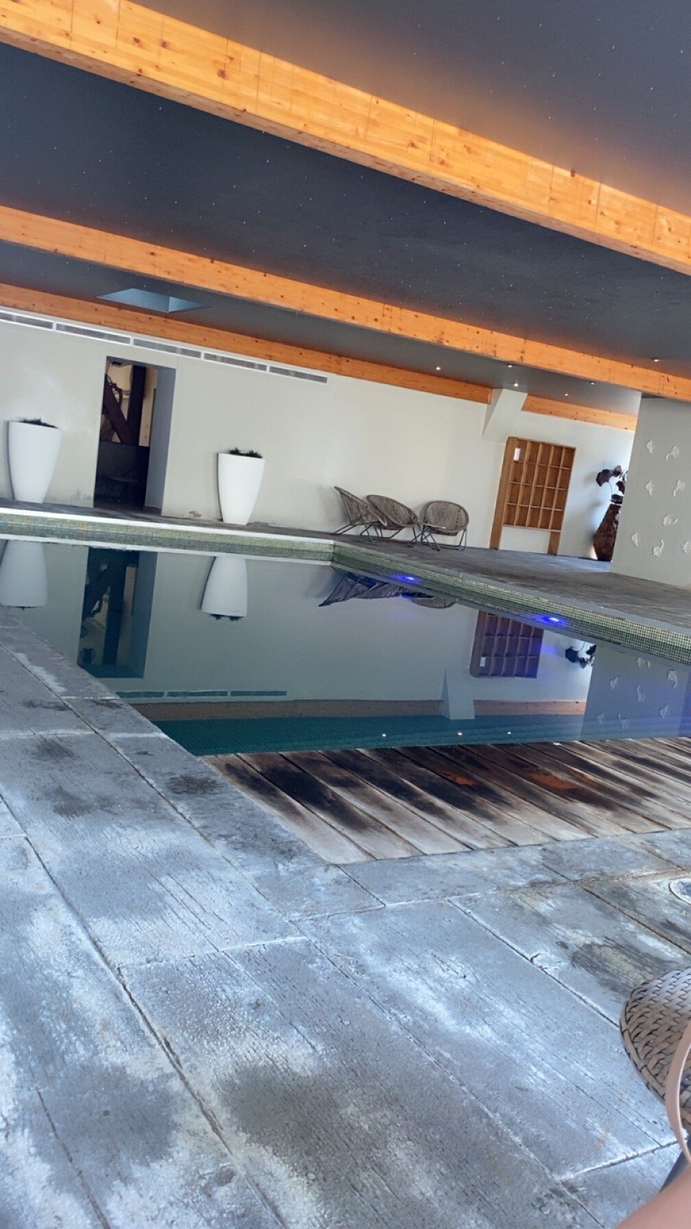 翁弗勒尔基里亚德酒店-官方