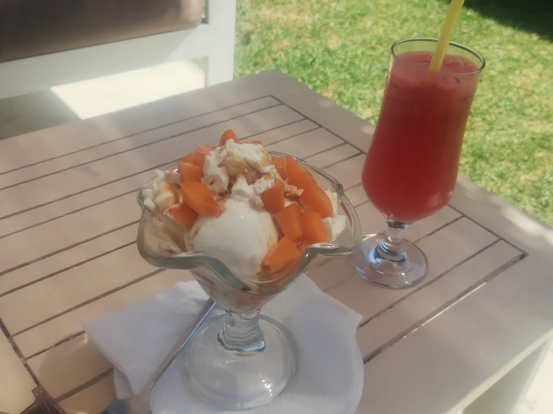 Marietta's Resort主图