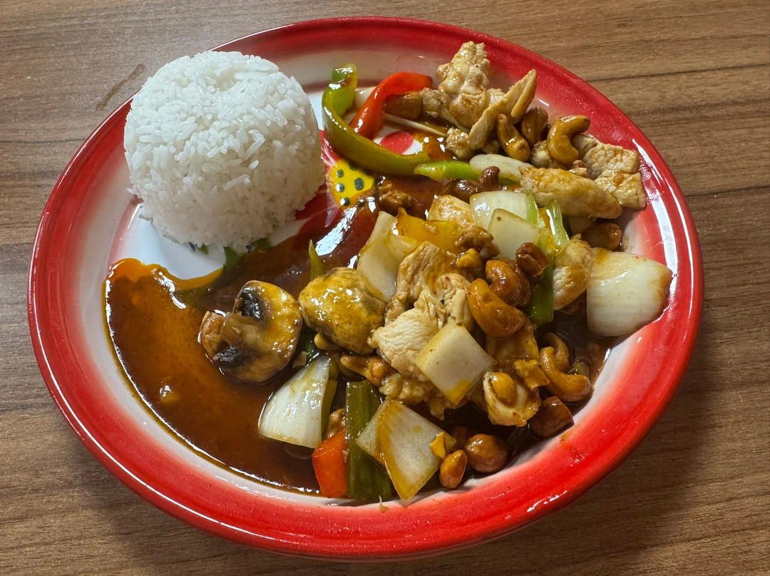 Ton Thai Street Food Cafe