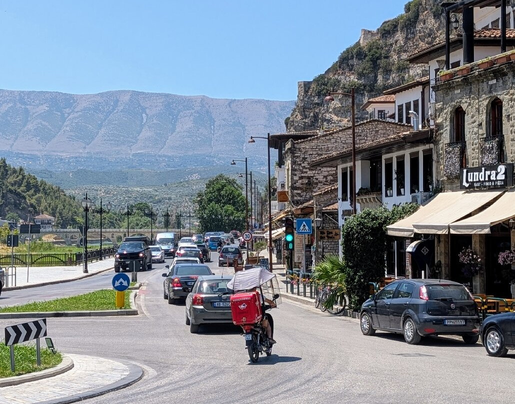 Quarter Of Gorica-培拉特必去景点