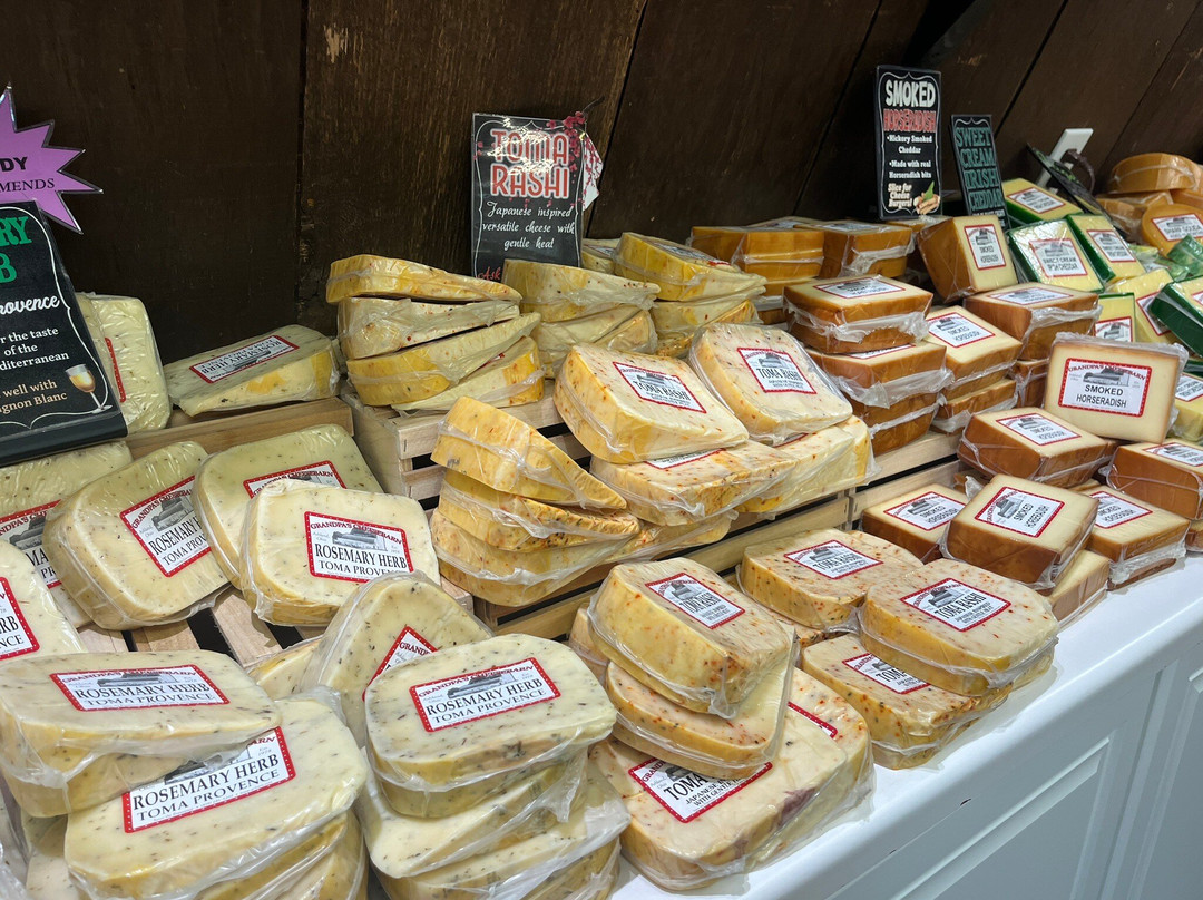 Grandpa's Cheesebarn-Ashland必去景点