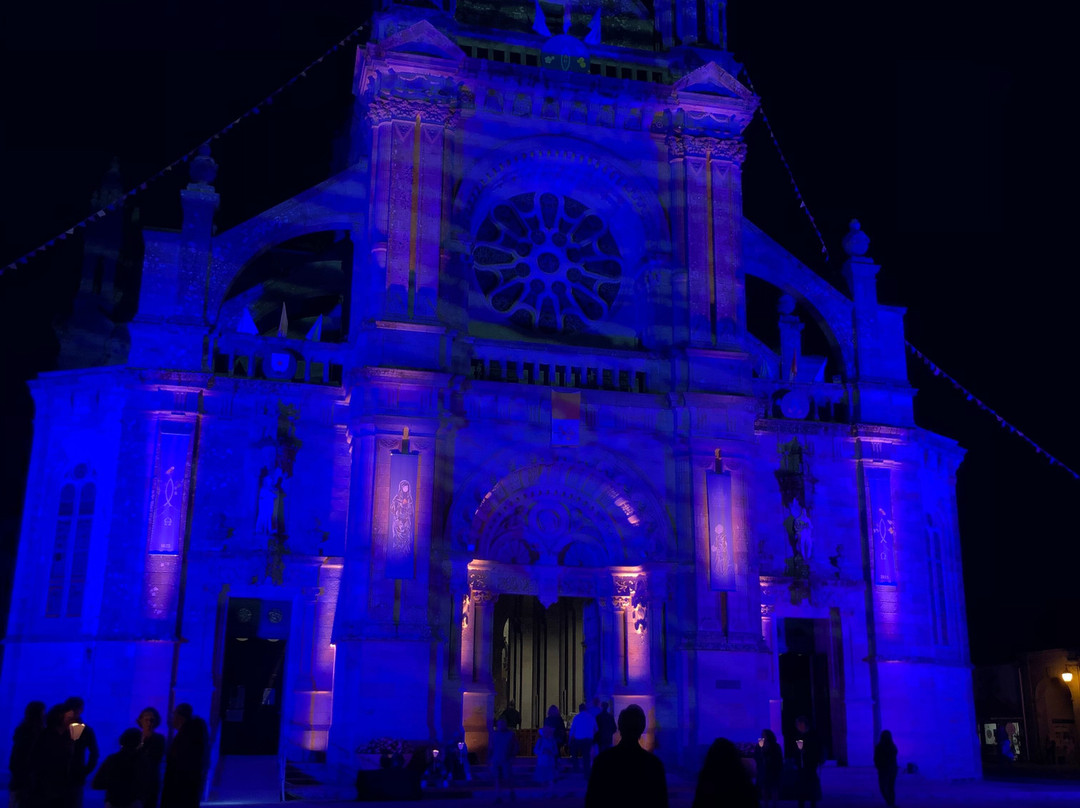 Basilique de Sainte Anne D'auray-Sainte-Anne-d'Auray必去景点