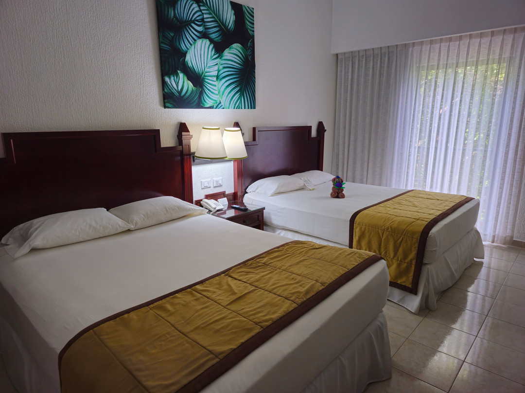 卢皮塔悦宜湾酒店主图