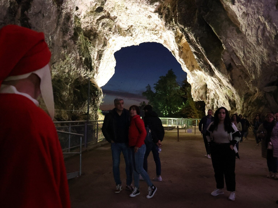 L'inferno Di Dante Nelle Grotte Di Pertosa_auletta-Pertosa必去景点