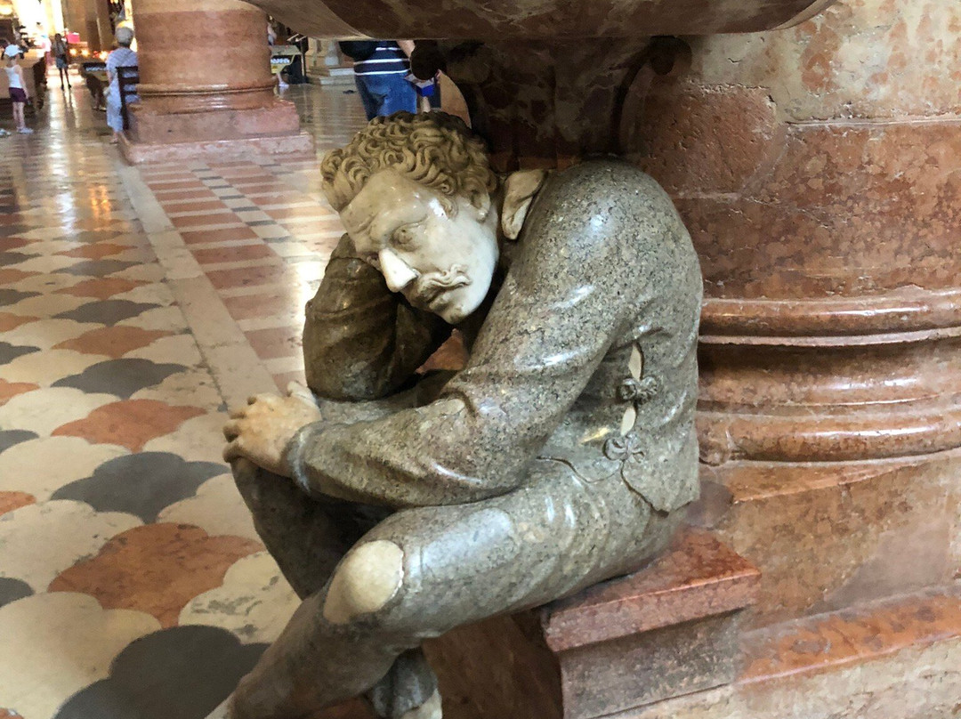 圣亚纳大削堂-维罗纳必去景点