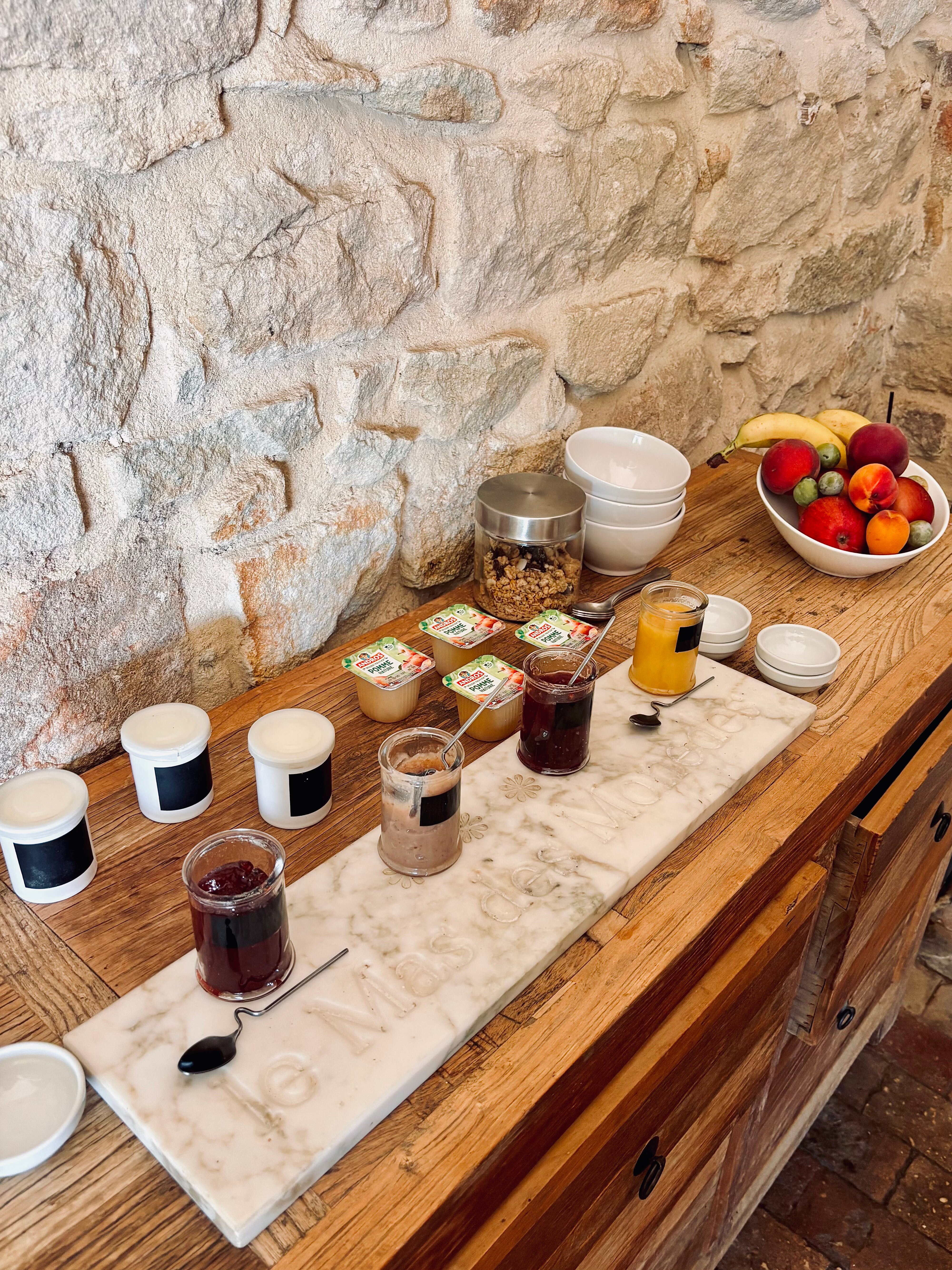 Le Mas Des Monedes-官方