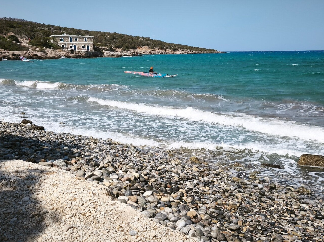 Karavostási Beach-Istron必去景点