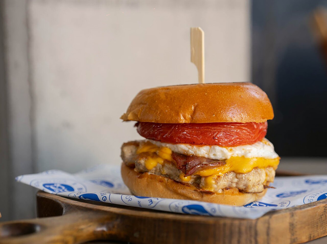 Big Apple Coffee Shop