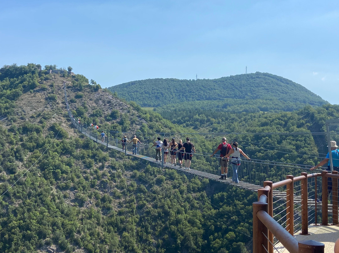 Ponte Tibetano-Sellano必去景点