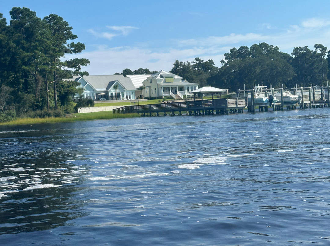 Action Water Sportz-美特尔海滩必去景点