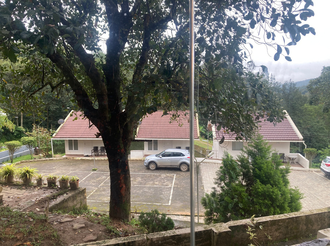 Chola Lakeview Stay Inn主图