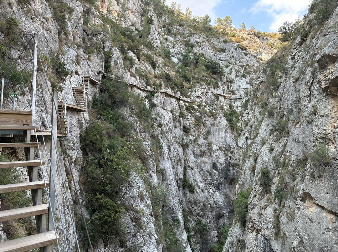 Pasarela De La Presa De Relleu-Relleu必去景点