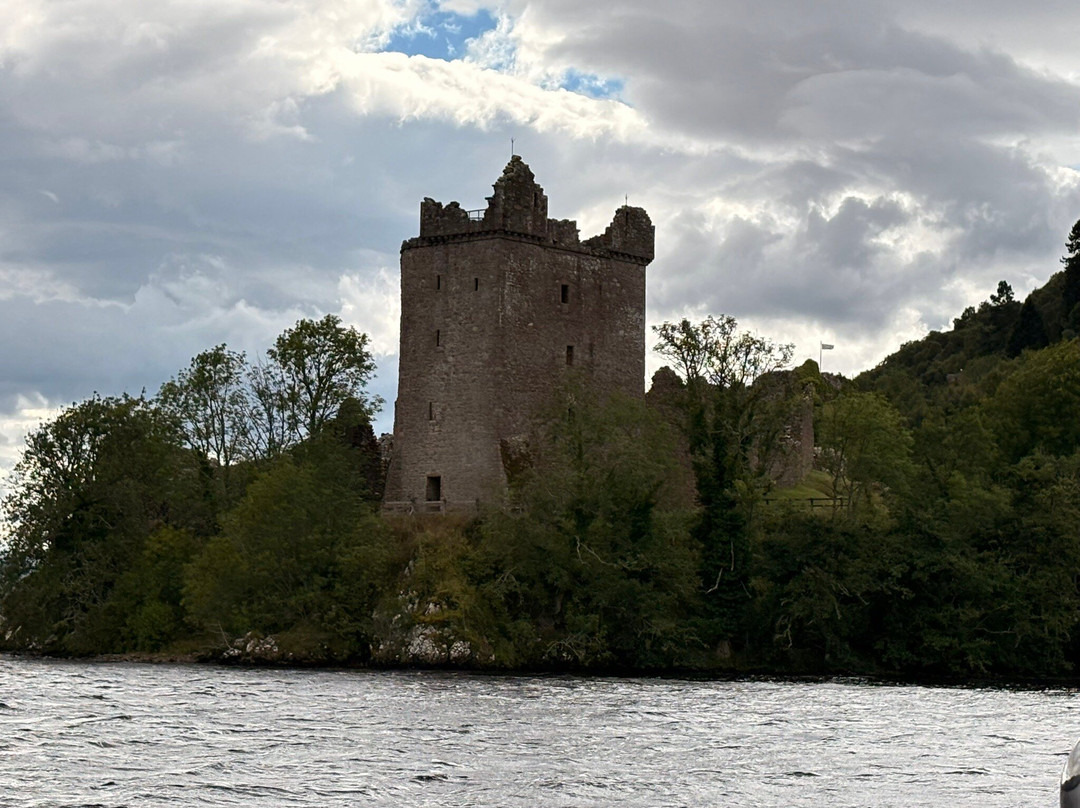 Cruise Loch Ness-Fort Augustus必去景点