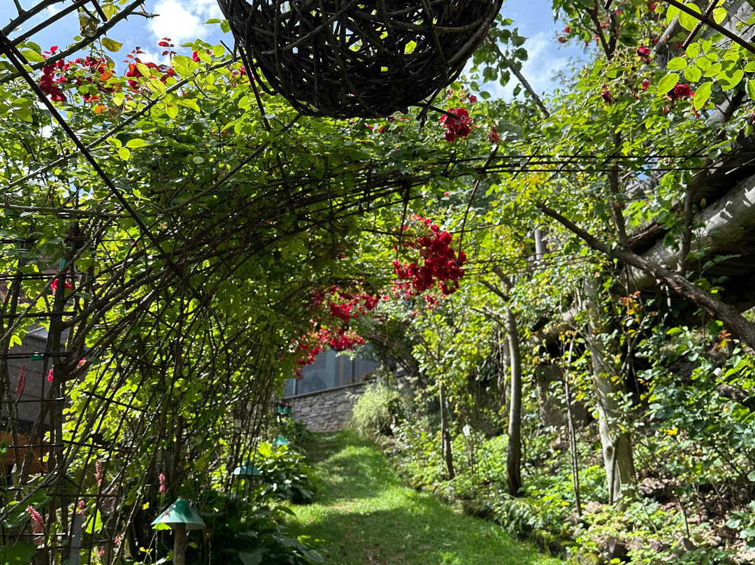 Rosarium Uhrerhof-奥蒂塞伊必去景点