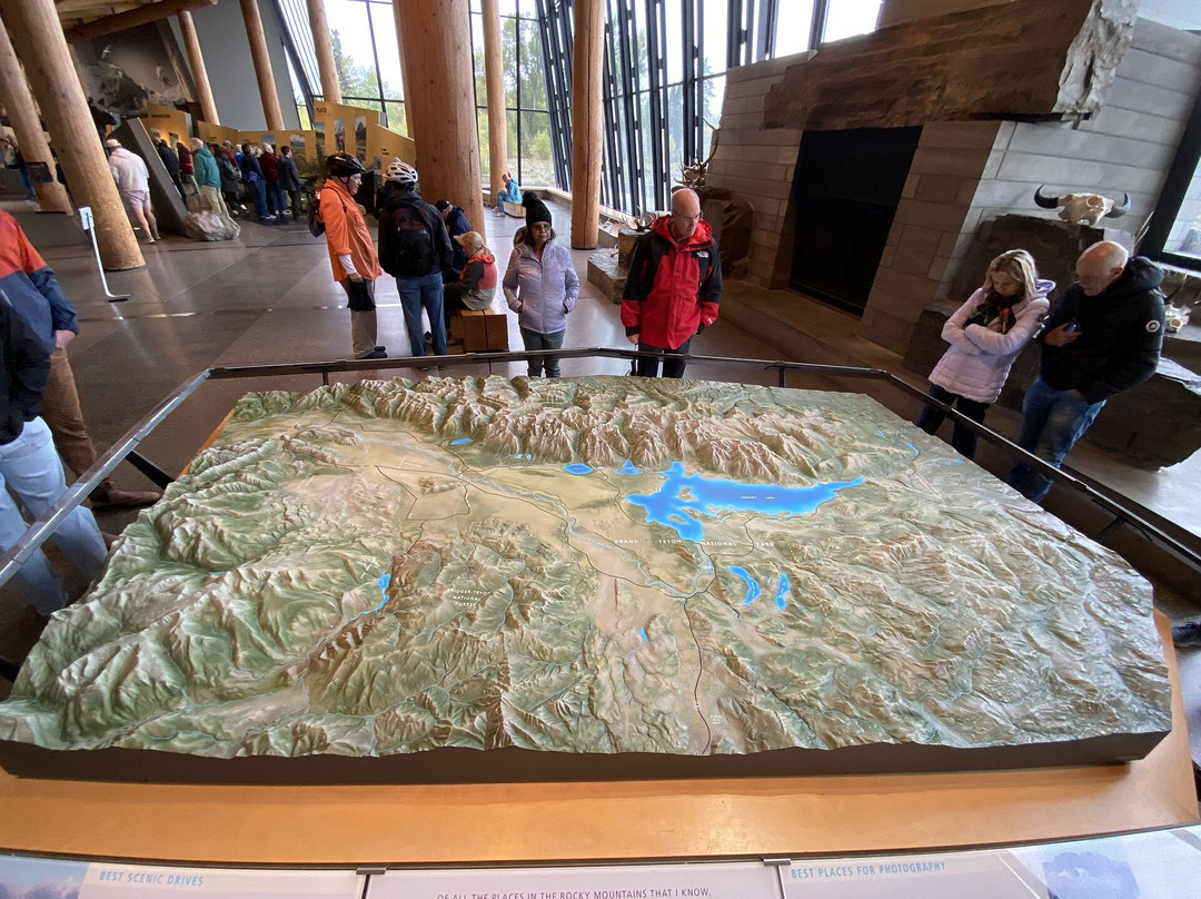 Craig Thomas Discovery & Visitor Center in Moose-大提顿国家公园必去景点