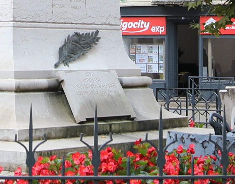 Monument Aux Morts - Seurre