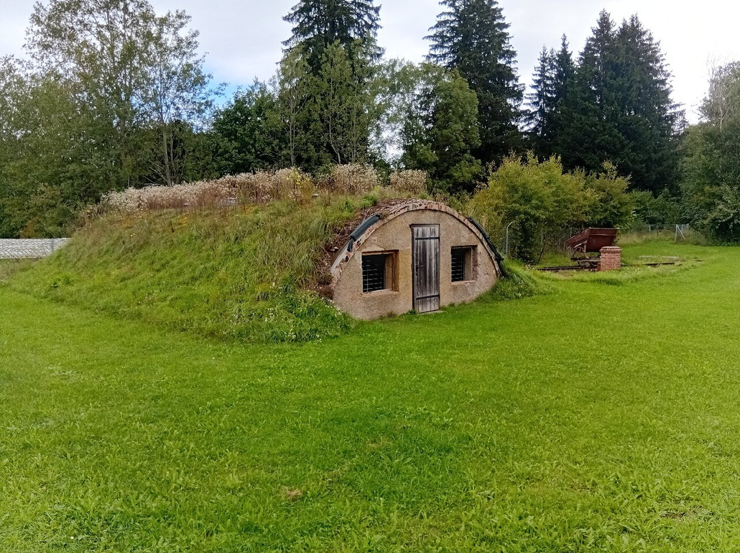 Europäische Holocaustgedenkstätte-莱希河畔兰茨贝格必去景点