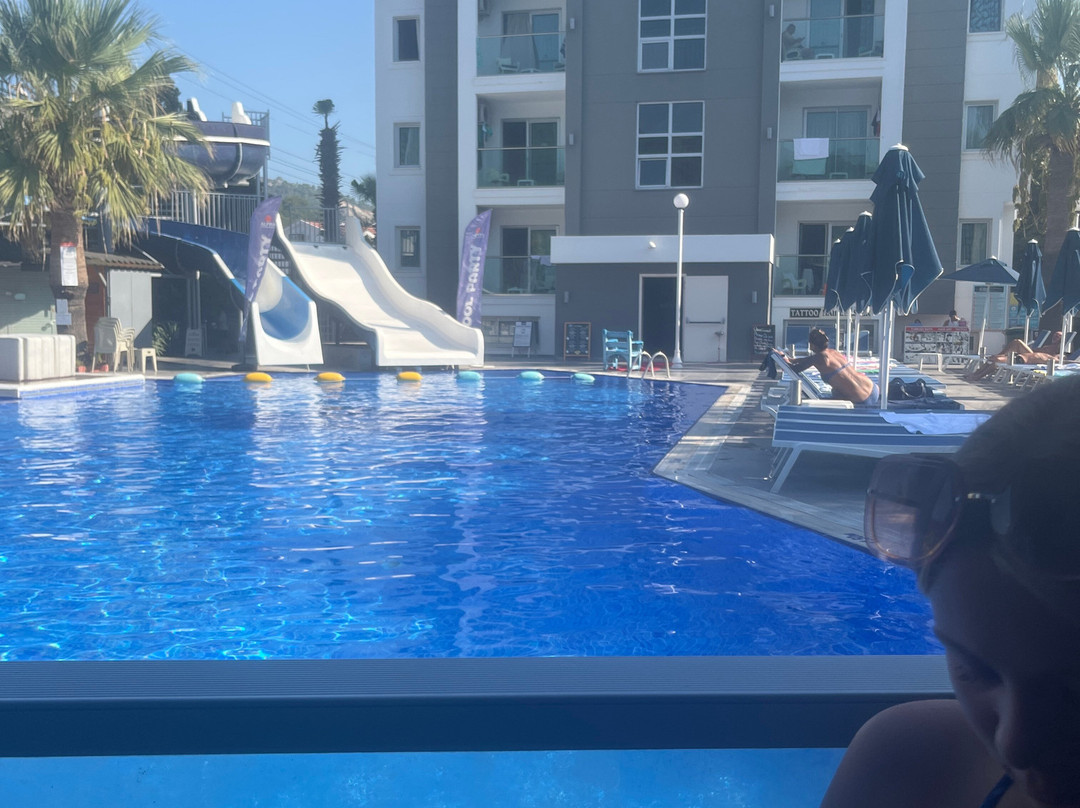 Club Alpina Apartments Hotel主图