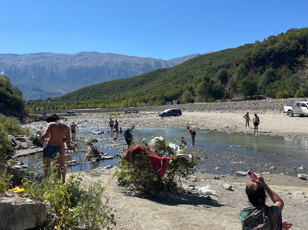 Benja Thermal Baths-Permet必去景点