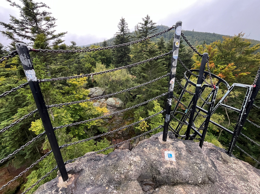 View of Devil's Stones-耶塞尼克必去景点