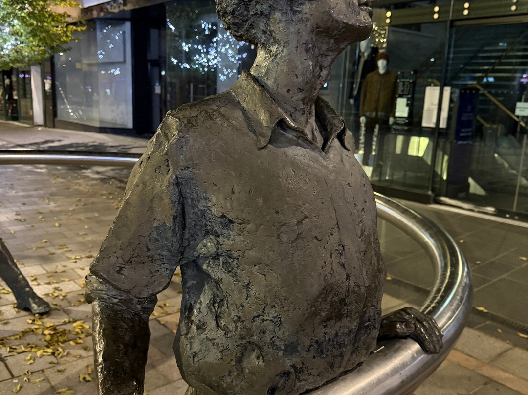 Sculpture of Pensive Man-珀斯必去景点